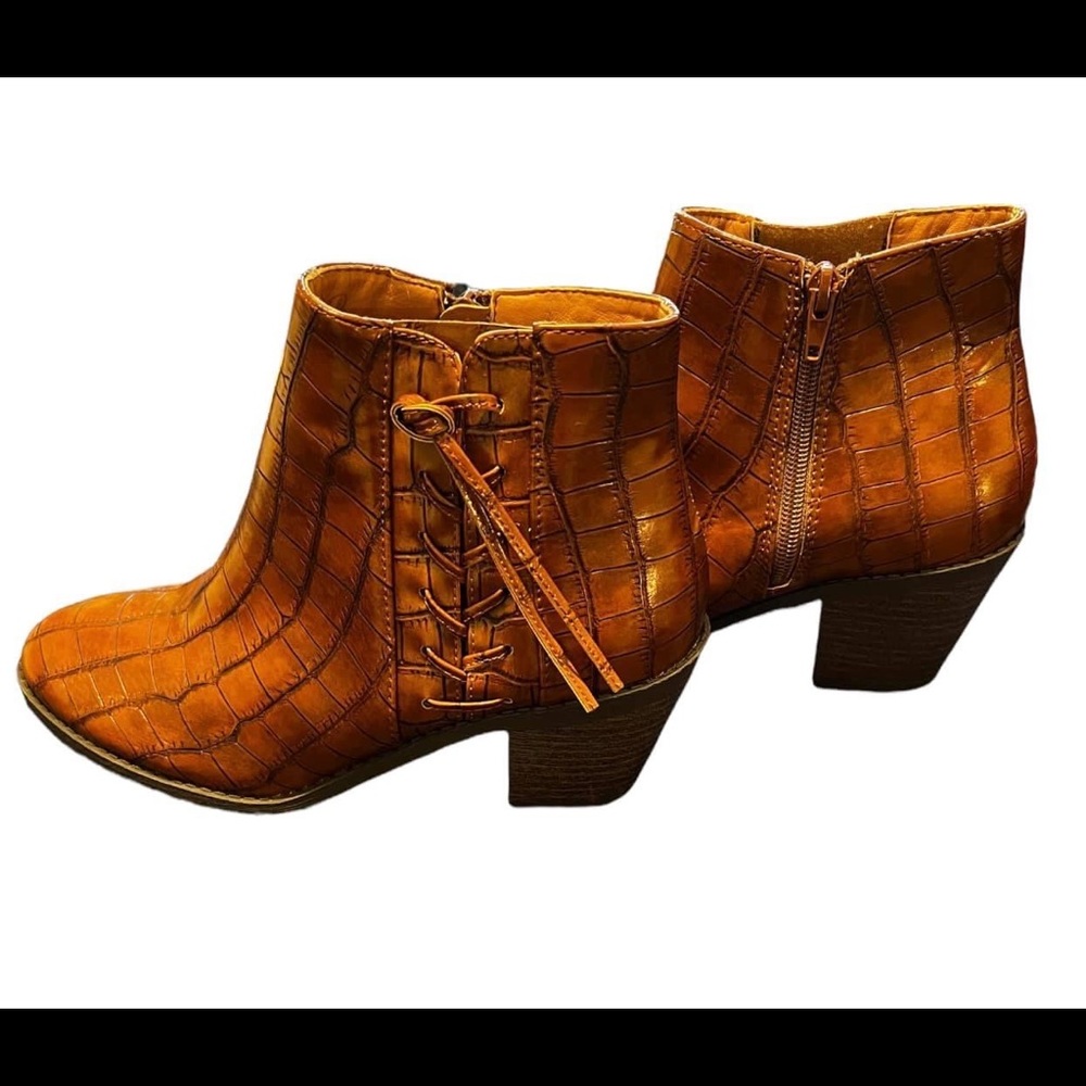 Booties never worn side zip